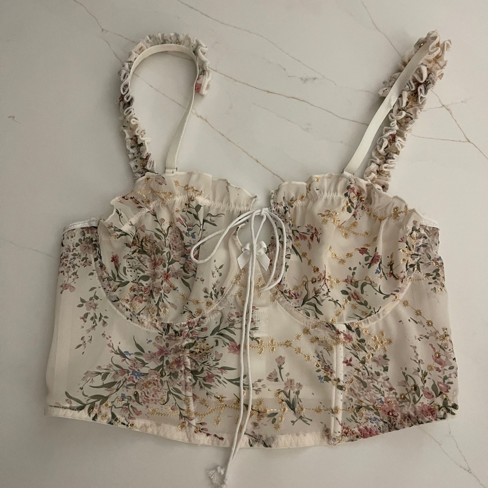 Floral Cream Women's Top,L